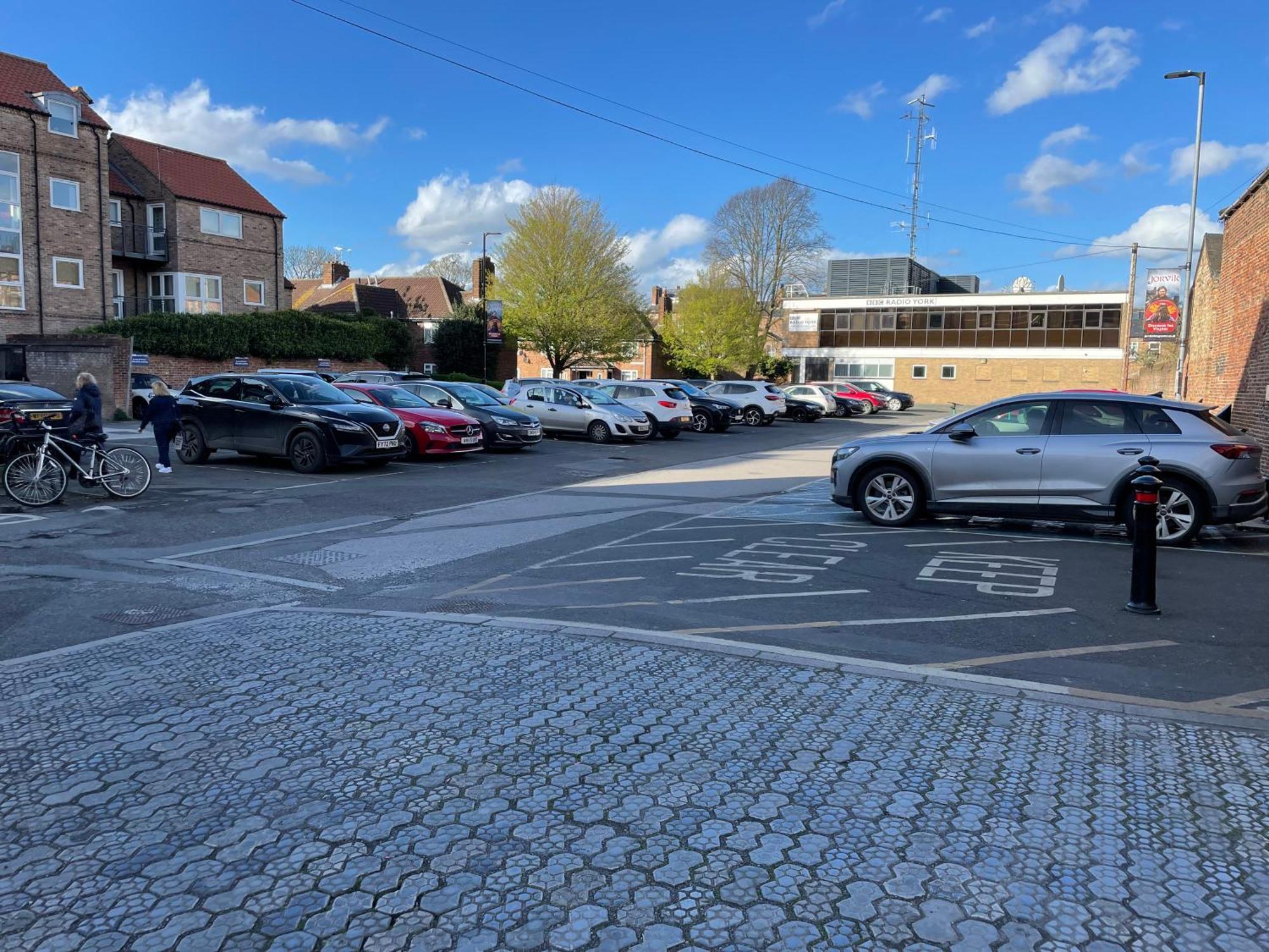 York Staycation With Free Parking Экстерьер фото